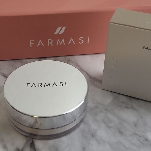 Farmasi Loose Powder Translucide 0.17 Oz. - Picture 17 of 17